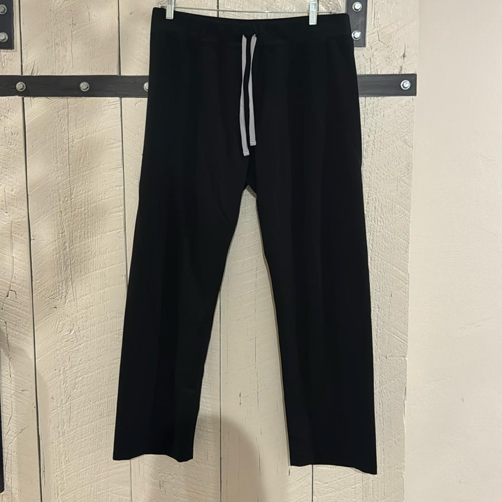 Women’s Livingston Basic Scrub Pants
